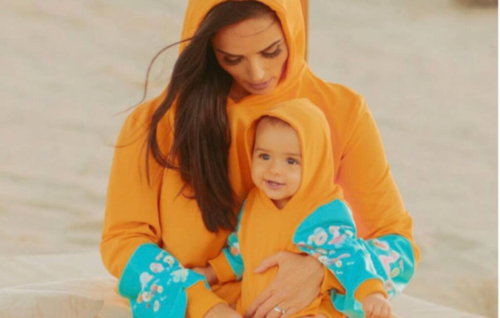 Foto/ Vajza e Vilmës ka mbushur 11 muaj që kur erdhi në jetë dhe është bërë një bukuroshe si mamaja e saj! vilma 1
