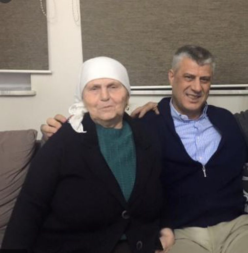 E ëma e ish-presidentit Thaçi shtrohet me urgjencë në spitalin infektiv, rezultoi e infektuar me koronavirus 800 0 5fe8c0848e33f