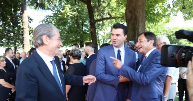 Genc Ruli i kërkoi të ikë nga politika, vjen reagimi i parë nga Berisha BERISHA BASHA RULI