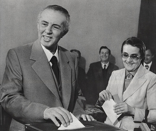 Çfarë ndjeu gruaja e diktatorit shqiptar, me nofkën “Pantera e Zezë” kur pa ekzekutimin e bashkëshortëve Ceausescu Enver