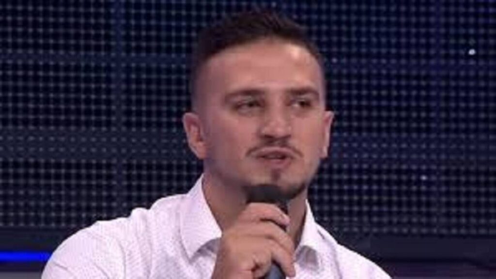 Për’Puthen/ Ja cilën vajzë do të donte mami i Marisit që djali t’i çonte në shtëpi Marisi 1