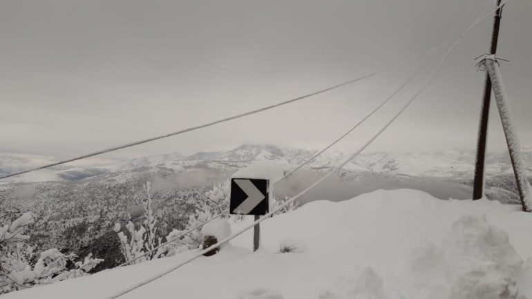 Moti i keq/ OSHEE bën njoftimin e rëndësishëm: Defekte në këto zona të vendit. Më të prekurat janë… (Fotot) WhatsApp Image 2020 12 27 at 15.55.57 2 1 770x433 1