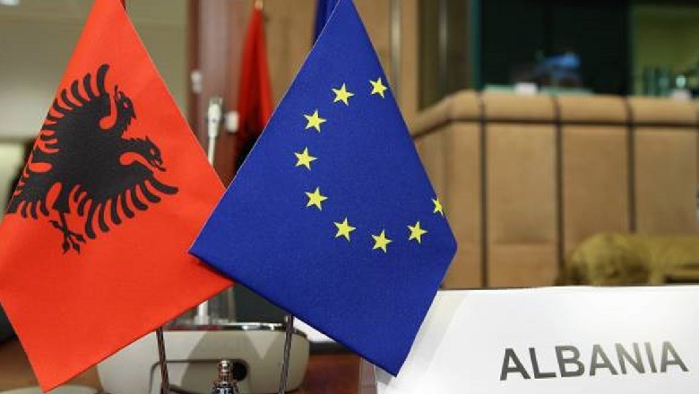 Delegacioni i BE-së në Shqipëri: Thelbësorë që gazetarët të bëjnë punën e tyre pa asnjë kërcënim dhunë be shqiperi