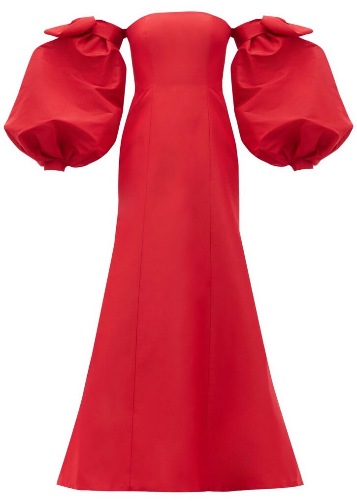 Fustanet më të bukur në ngjyrë të kuqe që mund të jenë perfekt për Krishtlindje 1 carolina herrera 1607508439