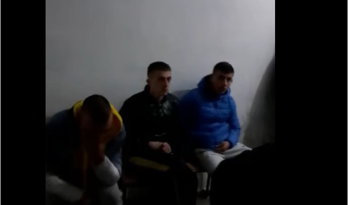 VIDEO/ Ish-kryeministri Berisha nxjerr pamjet nga brenda qelisë së paraburgimit qelia 687x405 1