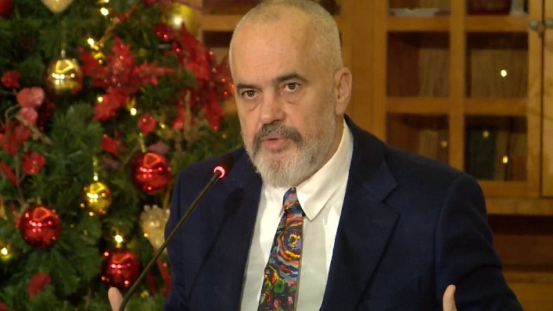 Rama jep lajmin e madh: Aeroporti i Kukësit do hapet në pranverë të 2021-shit. Lus Zotin edhe për… rama2 1