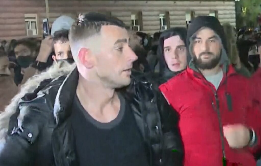 “E kam taku Klodianin”/ Stresi kishte njohje me 25-vjeçarin: Nuk ka pas djal më të dashur stresi proteste