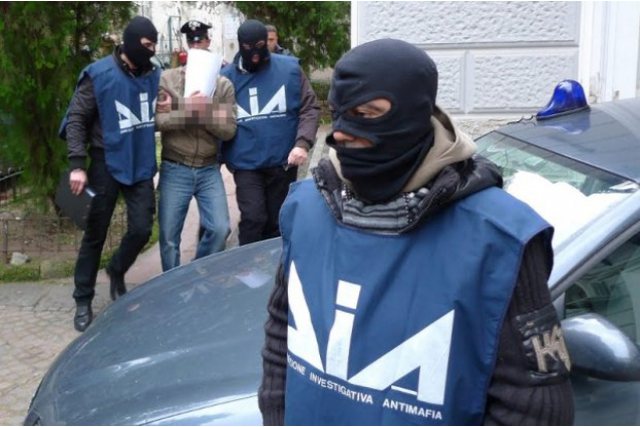 Përfundon me sukses mega-operacioni në Itali, arrestohen mafiozët e Ndragheta-s, mes tyre edhe një grua shqiptare (Emri) 640 0 60095c798c351