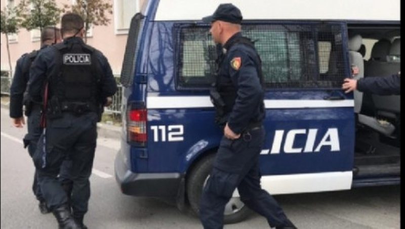 Arratisja nga Komisariati i të arrestuarit, SHÇBA merr vendimin për 7 punonjësit e policisë 800 0 5ff4727906a91