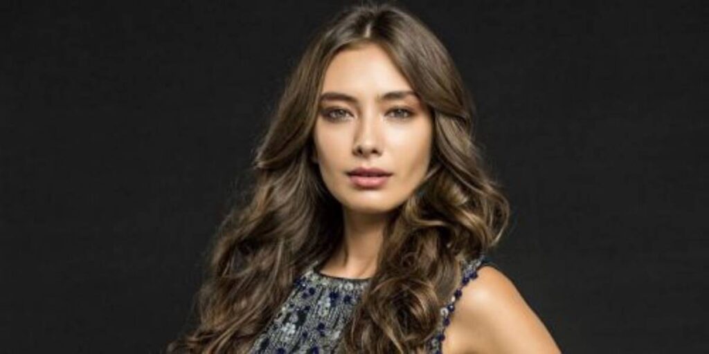 Aktorja e njohur turke në gjendje të rëndë shëndetësore, lë përgjysmë regjistrimet e serialit Aktorja 1
