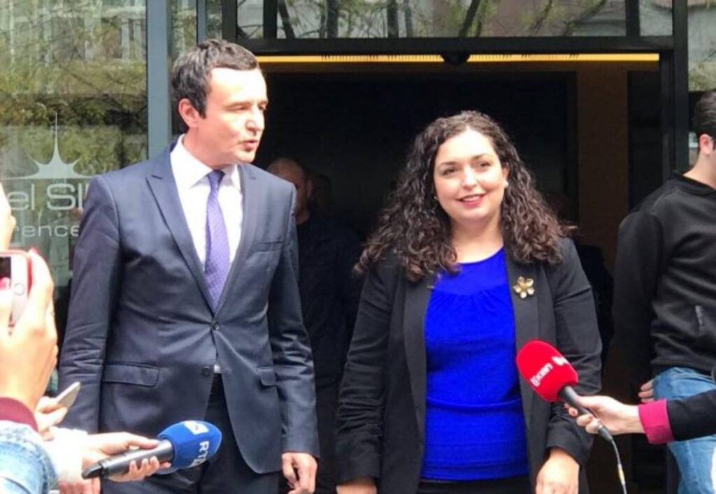 Zgjedhjet në Kosovë/ Lëvizja Vetëvendosje publikon listën, i pari Albin Kurti, ndiqet nga Vjosa Osmani Kosove 5