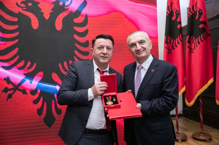 “Ka miliona klikime”, Presidenti Meta vlerëson ‘Mjeshtër i Madh’ këngëtarin Ylli Baka Ylli Baka Ilir Meta