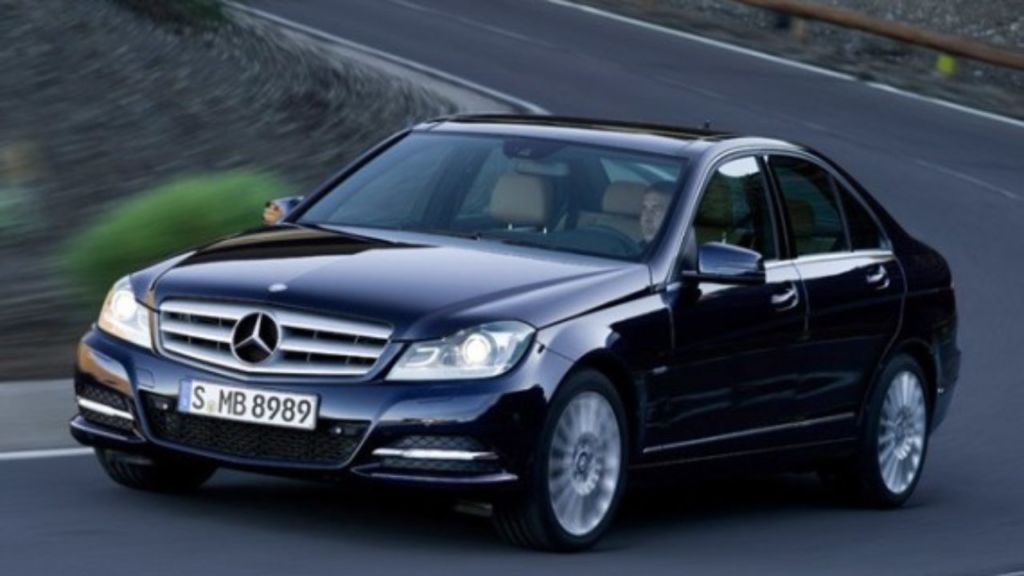 Shqiptarët heqin dorë nga ‘dashuria’ për “Benz-in”, prej hallit zgjedhin “Volkswagen” benz