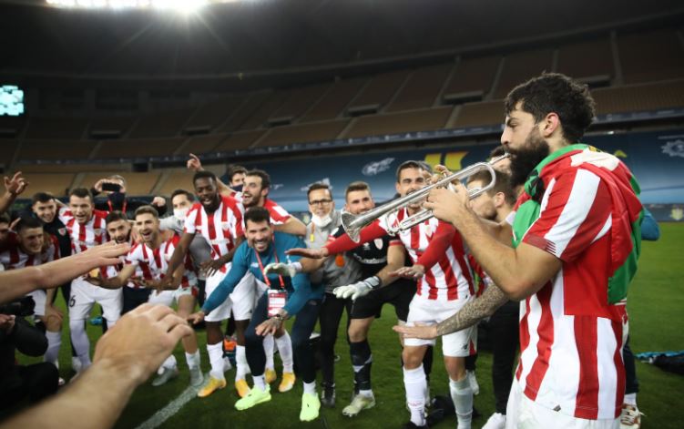 Bilbao bën surprizën ndaj Barçës, i merr Supërkupën. Mesin nuk e mbajnë nervat dhe del me të kuq sadasdasd