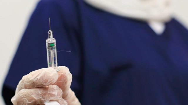 Vaksina kineze hyn brenda BE, ky është vendi i parë që e ka miratuar vaksine 3