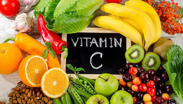 Vitaminat e duhura për të luftuar lëkurën e thatë vitaminacc