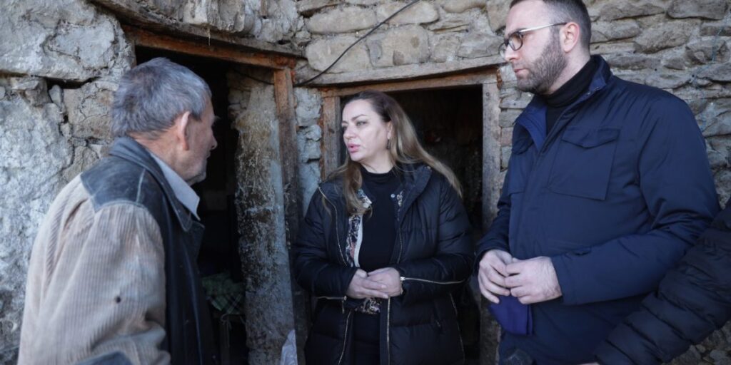 PD: Vaksina më e mirë është largimi i Edi Ramës vokshi bardhi 1140x570 1