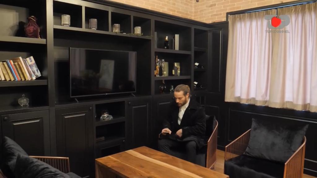 “Kam punuar si striptist”, Ana habitet në takimin e parë me Rinianin 1 1 15