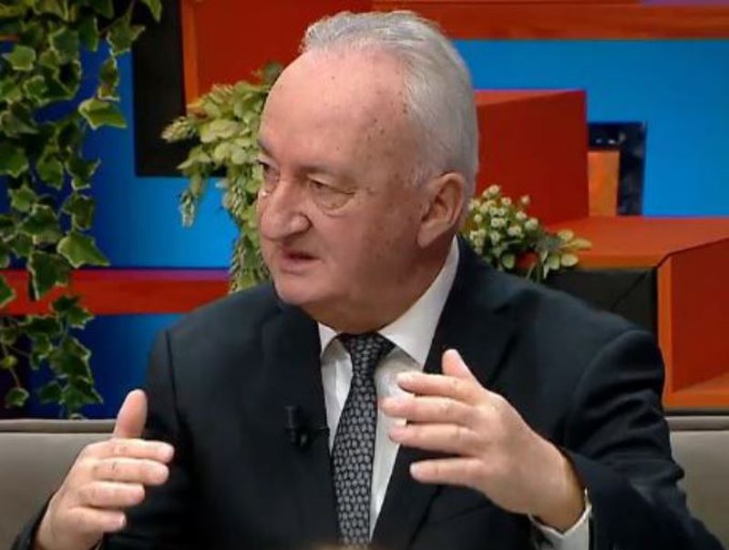 “Është si kanceri malinj”, kardiologu i njohur tregon çfarë i bën duhani organizmit të njeriut Spiro Qirko
