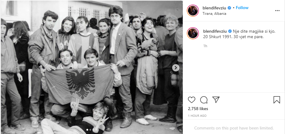 "Një ditë magjike...", Blendi Fevziu kujton ditën e rrëzimit të bustit të diktatorit 1 fevziu
