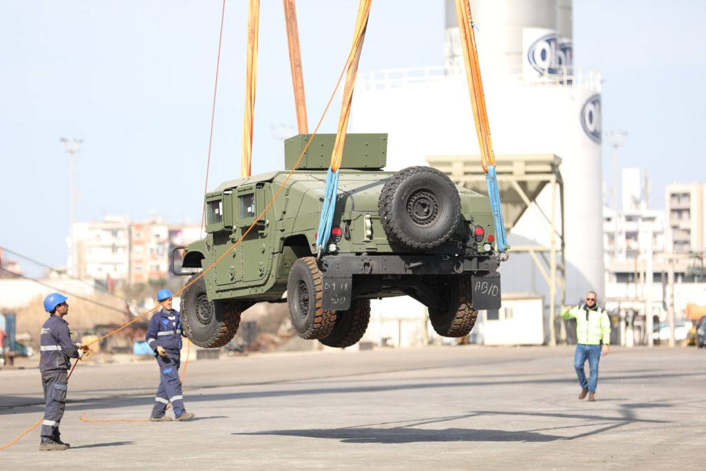 FOTOT: Ushtria amerikane i dhuron Forcave të Armatosura të Shqipërisë dhjetëra automjete “Humvee” 9 humer amerikan ushtria shqiptare 11 1