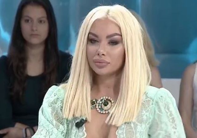Iva Aliko shkon pa të brendshme te Çani, ai… iva aliko