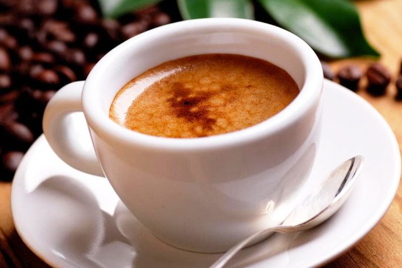 Nuk do ta besoni, ja çfarë i ndodh trupit tuaj nëse hiqni dorë nga konsumimi i kafes kafe