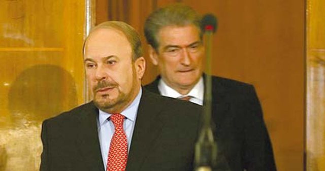 “Përfundoi si politikan më 21 janar 2011”, Sali Berisha i përgjigjet Fatos Nanos nano berisha