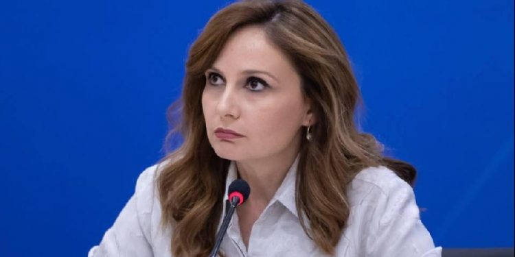 Jorida Tabakut i ndodh një e papritur në selinë blu. Zbardhet çfarë po ndodh tabaku