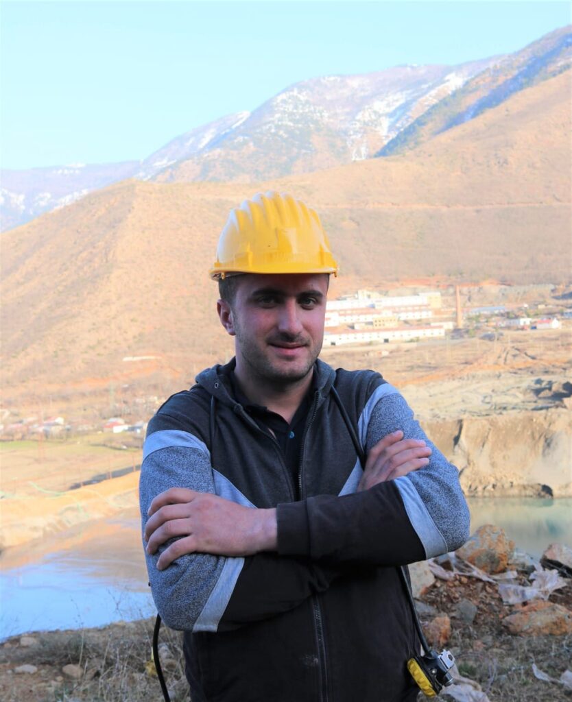 Reagon minatori: Nuk jam deputet, Nisma Thurje më keqpërdori foton 1 161516919 1525613327647830 4100503608310936780 o