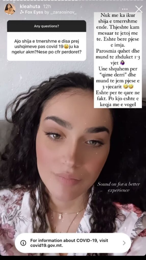 Kaloi Covid-19 disa muaj më parë, prezantuesja e njohur shqiptare tregon tmerrin që po e shoqëron 2 640 0 6055e73c5c22d