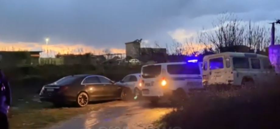 Vrau bashkëshorten me thikë pas një konflikti çasti! 29-vjeçari nga Fieri, nip i “Ben Qimes” Pamje nga Fieri