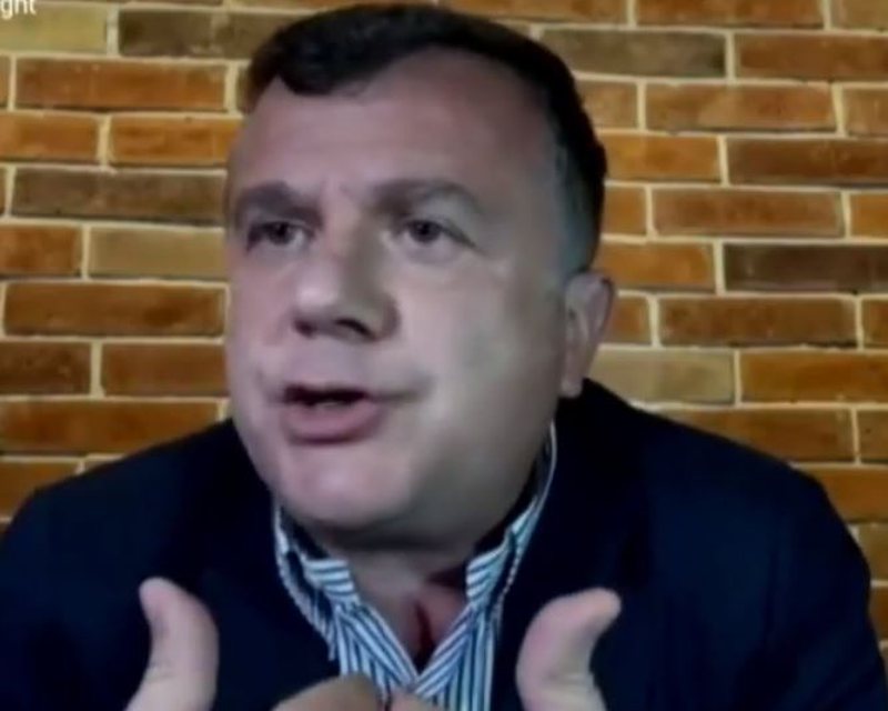 Taulant Balla ikën nga emisioni, shpërthen ndaj gazetarit: Përfaqëson televizionin që financohet nga Berisha (VIDEO) balla 1