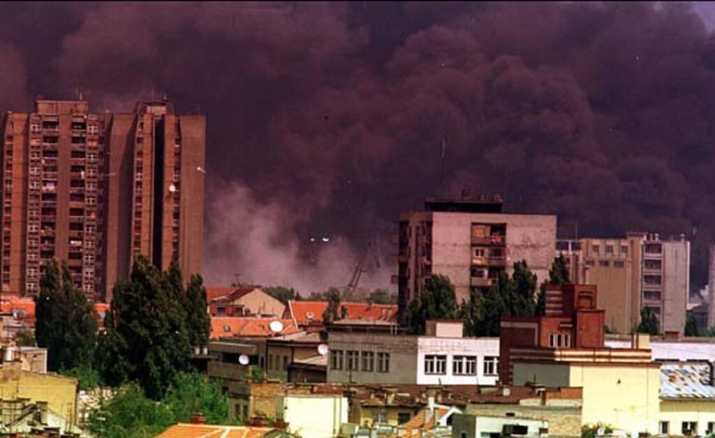 bombardimet nato