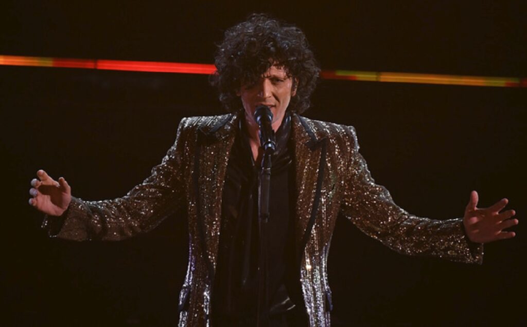 Ermal Meta shkëlqen në Sanremo- VIDEO ermal meta