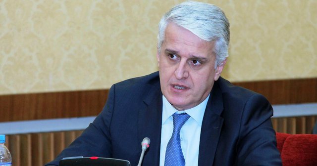 A i mungojnë PS-së figurat e vjetra? Pandeli Majko zbulon çfarë po ndodh brenda selisë rozë majko