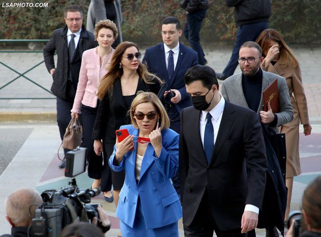 partia demokratike basha monika 9 1