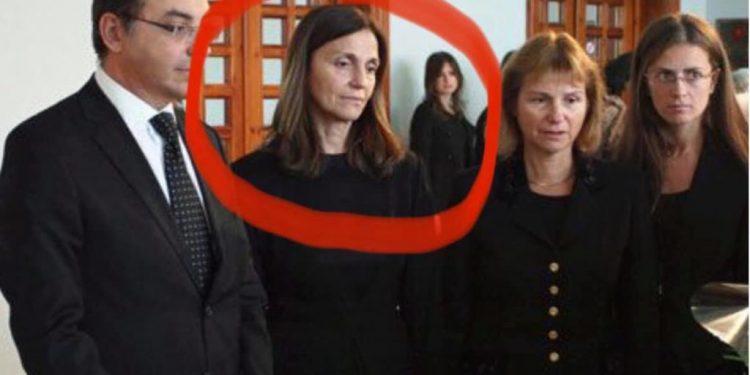 Pse askush s’e njeh emrin e kësaj gruaje në Shqipëri? zana aliaj
