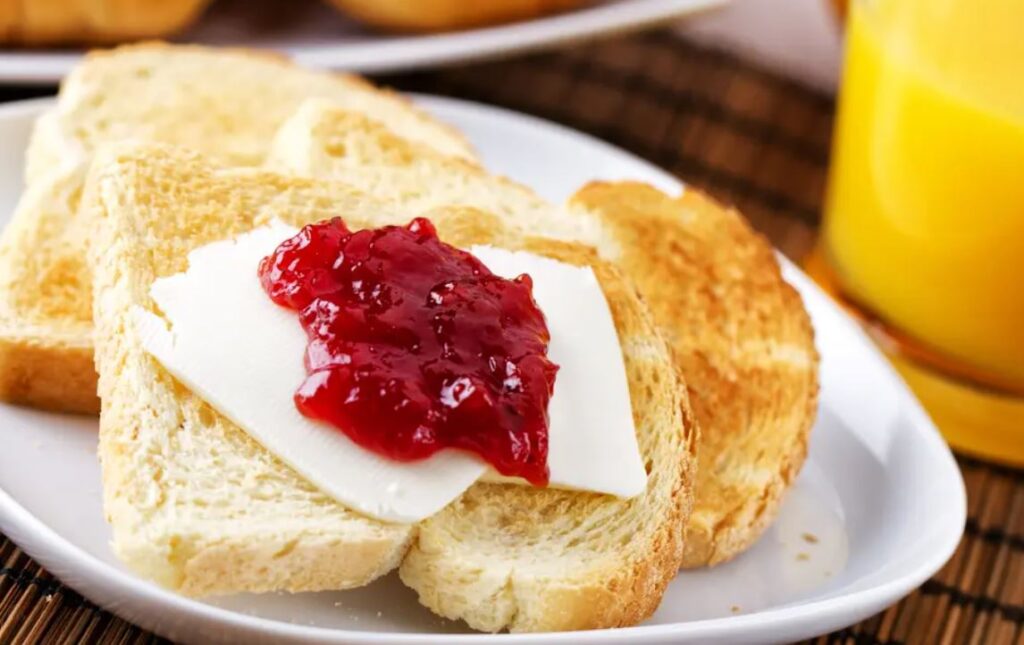 Rreziku që vjen nga buka e bardhë dhe lëngjet e frutave lengu