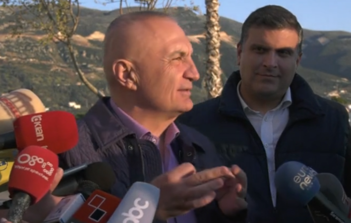Meta sulmon Ramën: Kryeministri në detyrë ka një kartelë të psikiatrisë. Në Vlorë do të jem nga sot deri më 25 prill meta ne Vlore
