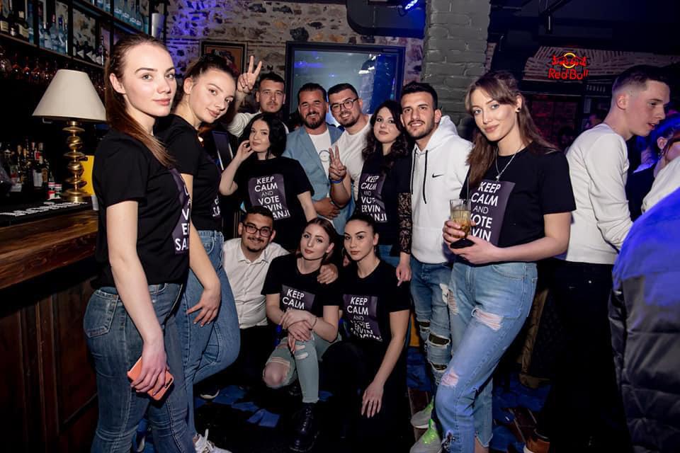 Salianji nuk pyet për COVID-19, organizon party me të rinjtë e Korçës 10 salianji 10
