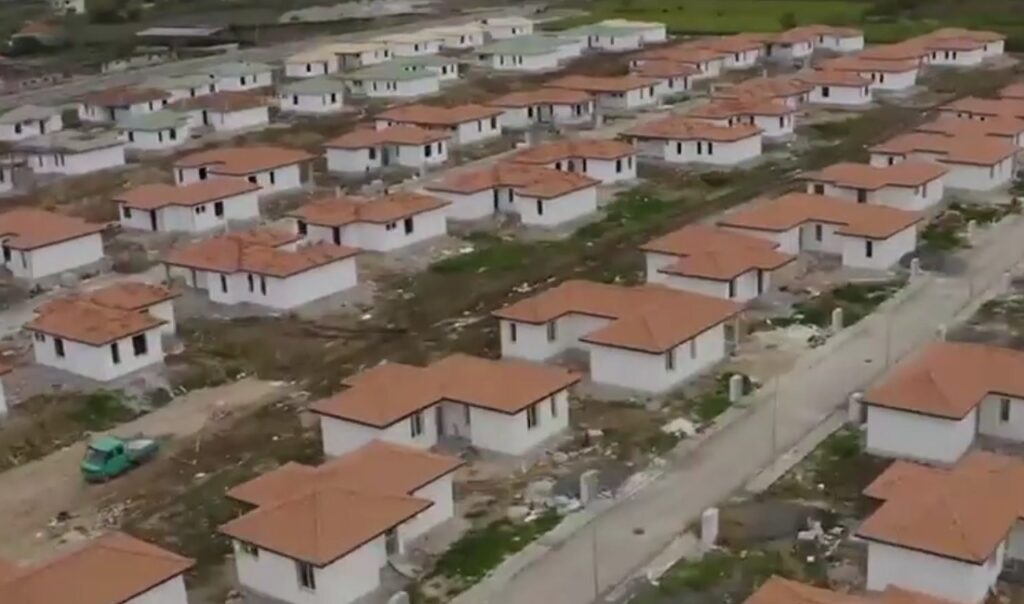 Miratohet fondi shtesë për qiranë e familjeve të pastreha prej tërmetit termetiew