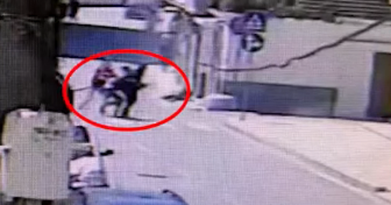 58-vjeçari ekzekutoi gruan me kallash, dalin për herë të parë pamjet e horrorit që tronditi sot Elbasanin (VIDEO) 800 0 4c7ed2ca617cb855eabc9089daea6fe7