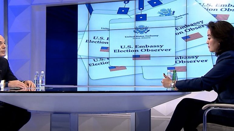 Ambasadorja Kim e prerë: PD të kthehet në Parlament, partitë të njohin rezultatin e zgjedhjeve Ambasadorja kim