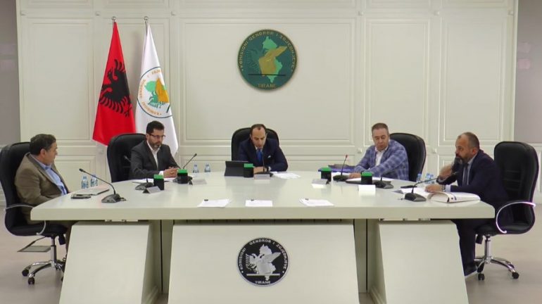 KAS shqyrton ankesat për Vlorën, PD e LSI paraqesin pretendimet Screenshot 3 18 770x432 1