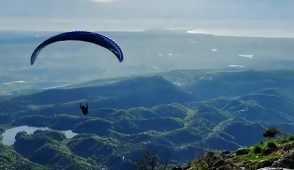 Rama poston videon e veçantë: Pasdite nga Mali i Krujës balone parashute kruje