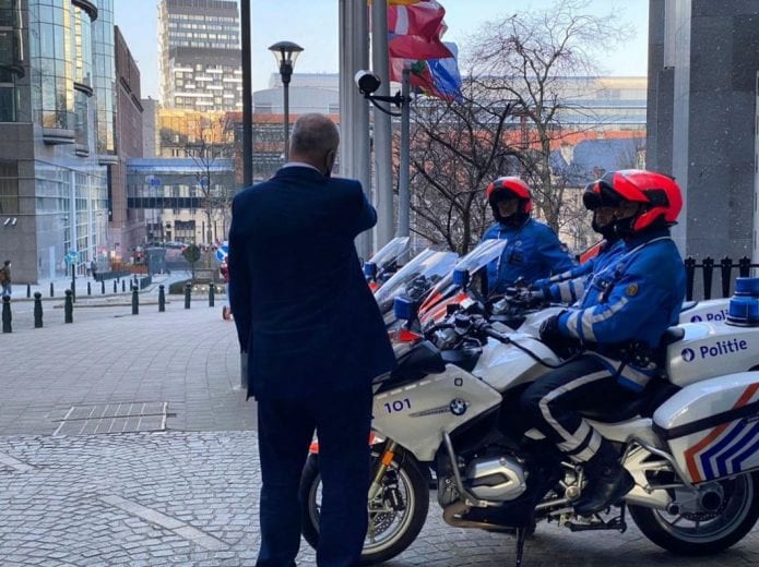 “Rruga për Tiron o knej”, Rama i jep “direktiva” policëve belgë edi rama police belge