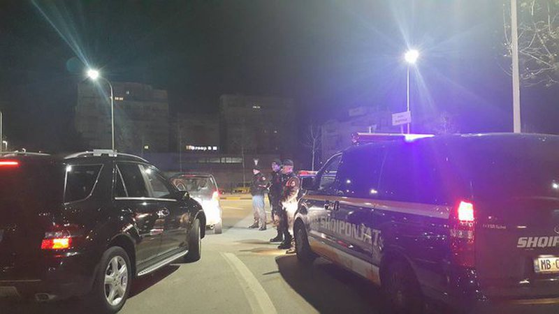 Policia befasohet nga ajo që gjen në automjet, shkodranët e pësojnë keq policia 1