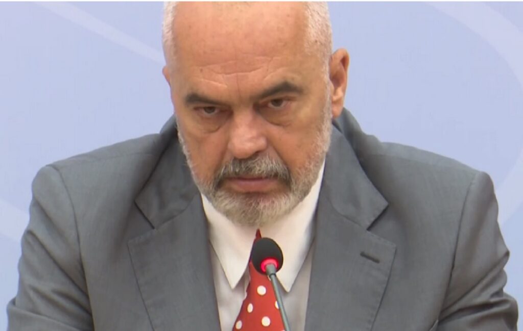“Mirëmëngjes nga Velipoja e dashur”, Rama poston pamjet nga bregdeti, e fshin dhe nxjerr një tjetër video rama 2