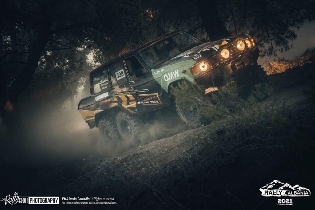 ‘Rally Albania 2021’ spektakël e bukuri shqiptare! 300 të huaj mblidhen në Vlorë, sinjal pozitiv për turizmin! Pilotët: Shqipëria një vend fantastik 7 196332589 4033974929991301 6571424224470673901 n